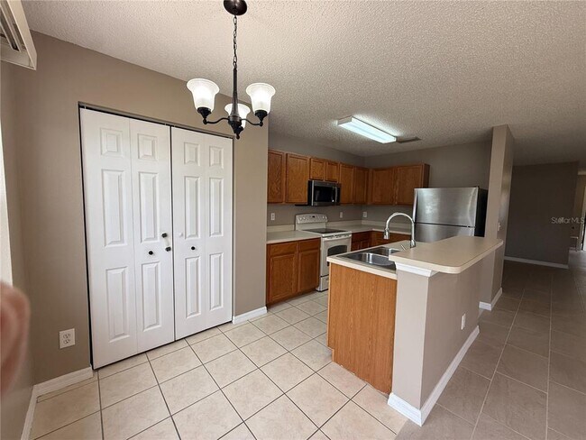 Building Photo - 4328 Winding River Way