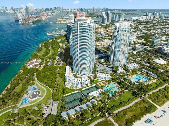 Building Photo - 100 South Pointe Dr