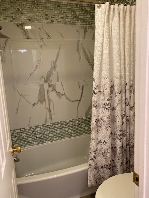 Building Photo - 2308 Schader Dr