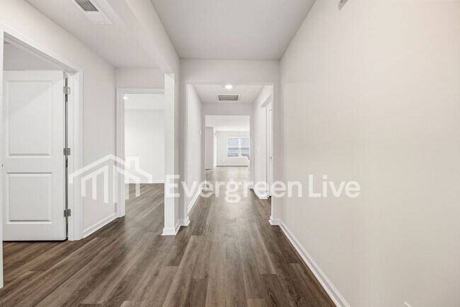 Building Photo - Coming Soon!