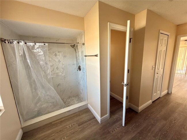 Building Photo - 5213 Heatherstone Ct