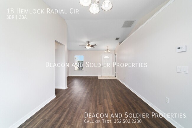 Building Photo - 18 Hemlock Radial Cir