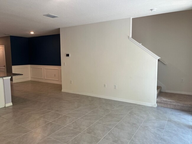 Building Photo - 3 bed 2 bath Townhome in Port Orange