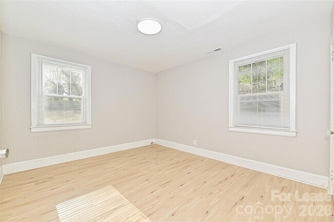 Building Photo - 3108 Rush Ave