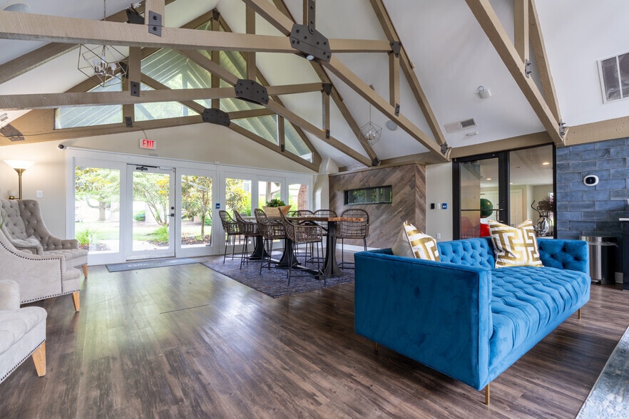 Breckinridge Square - Clubhouse - Breckinridge Apartments