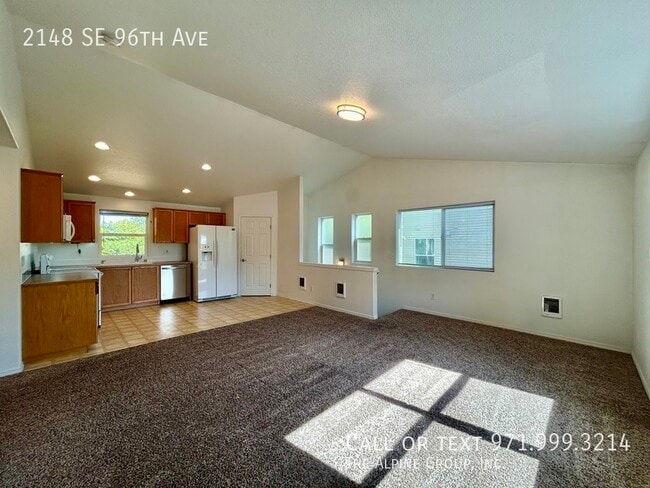 Building Photo - 2148 SE 96th Ave