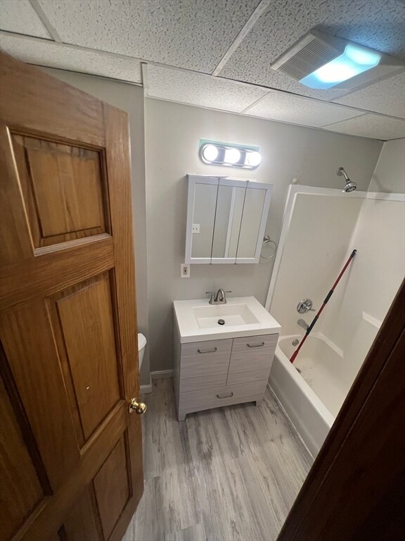 Building Photo - 27 Chestnut St