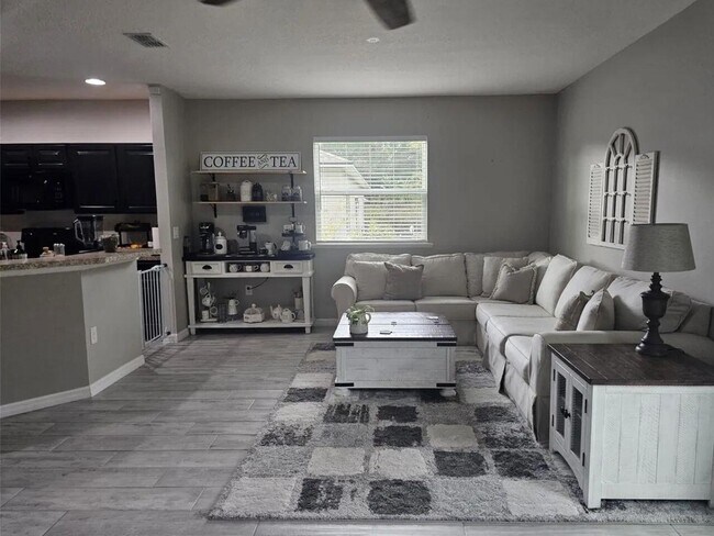 Building Photo - 1357 Sequoia Rd NW