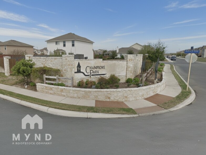 Building Photo - 11331 Fine Design