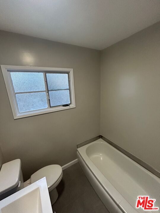 Building Photo - 4086 Abourne Rd