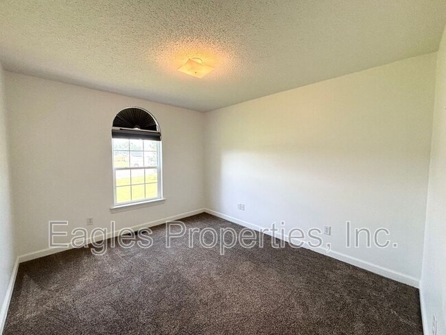 Building Photo - 3053 Condor Ct