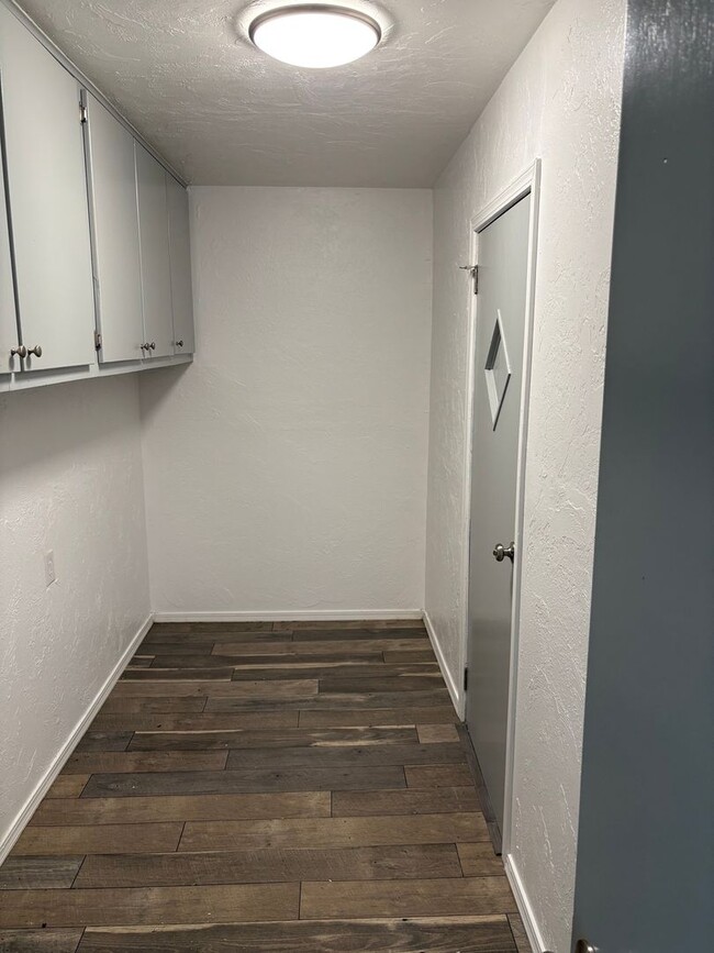 Building Photo - Charming 2BR Brick House in Wanette