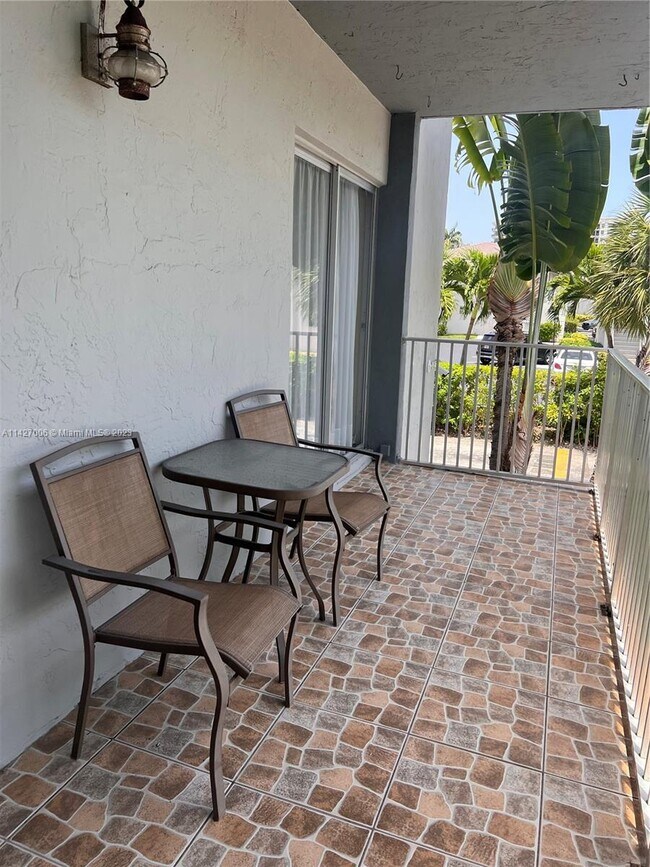 Building Photo - 7403 SW 82nd St