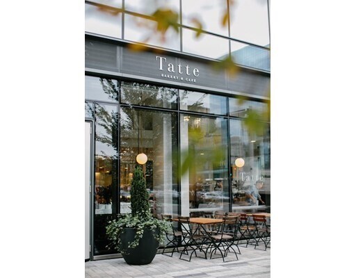 Building Photo - 421 Harvard St