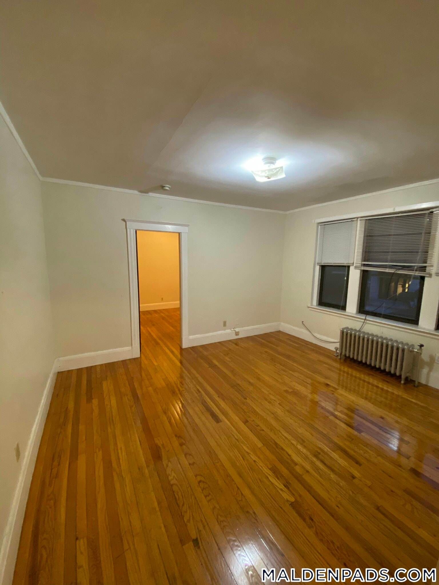 Building Photo - 349 Pleasant St