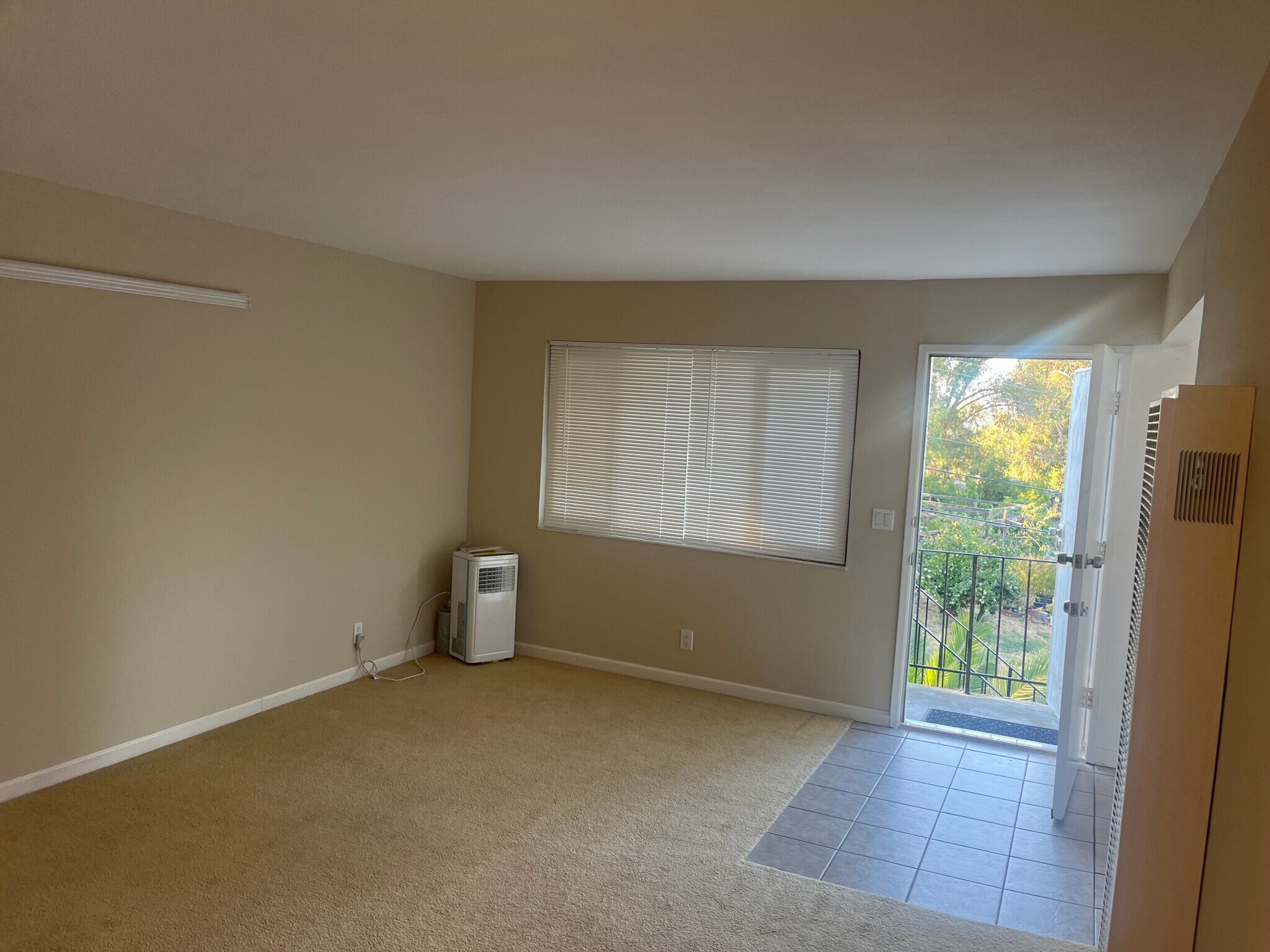 Building Photo - 2279 Cuadra Ct