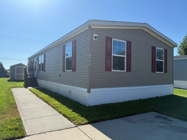 Building Photo - 71676 Heather Ct