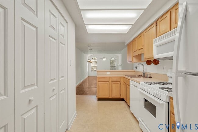 Building Photo - 1542 Patriot Cir