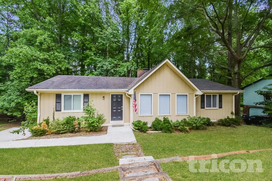 Primary Photo - 2395 Wales Dr