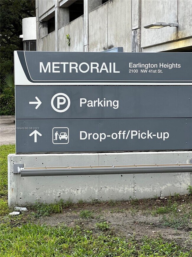 Building Photo - 2185 NW 41st St