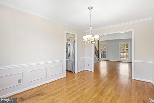 Building Photo - 7329 Fleetwood Ct