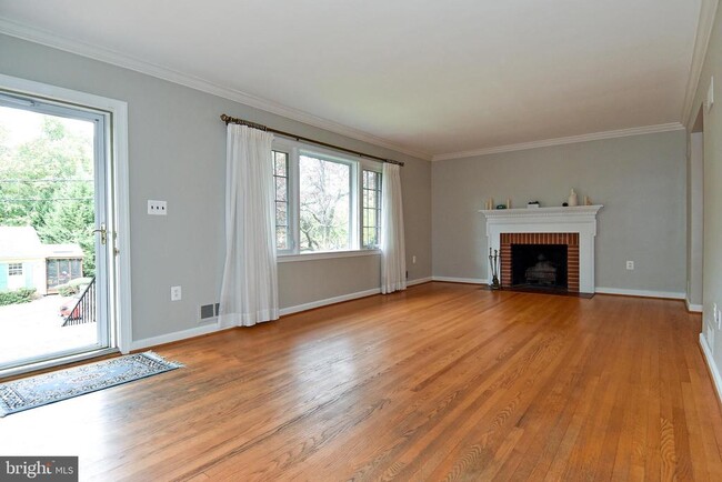 Building Photo - 4520 41st St N