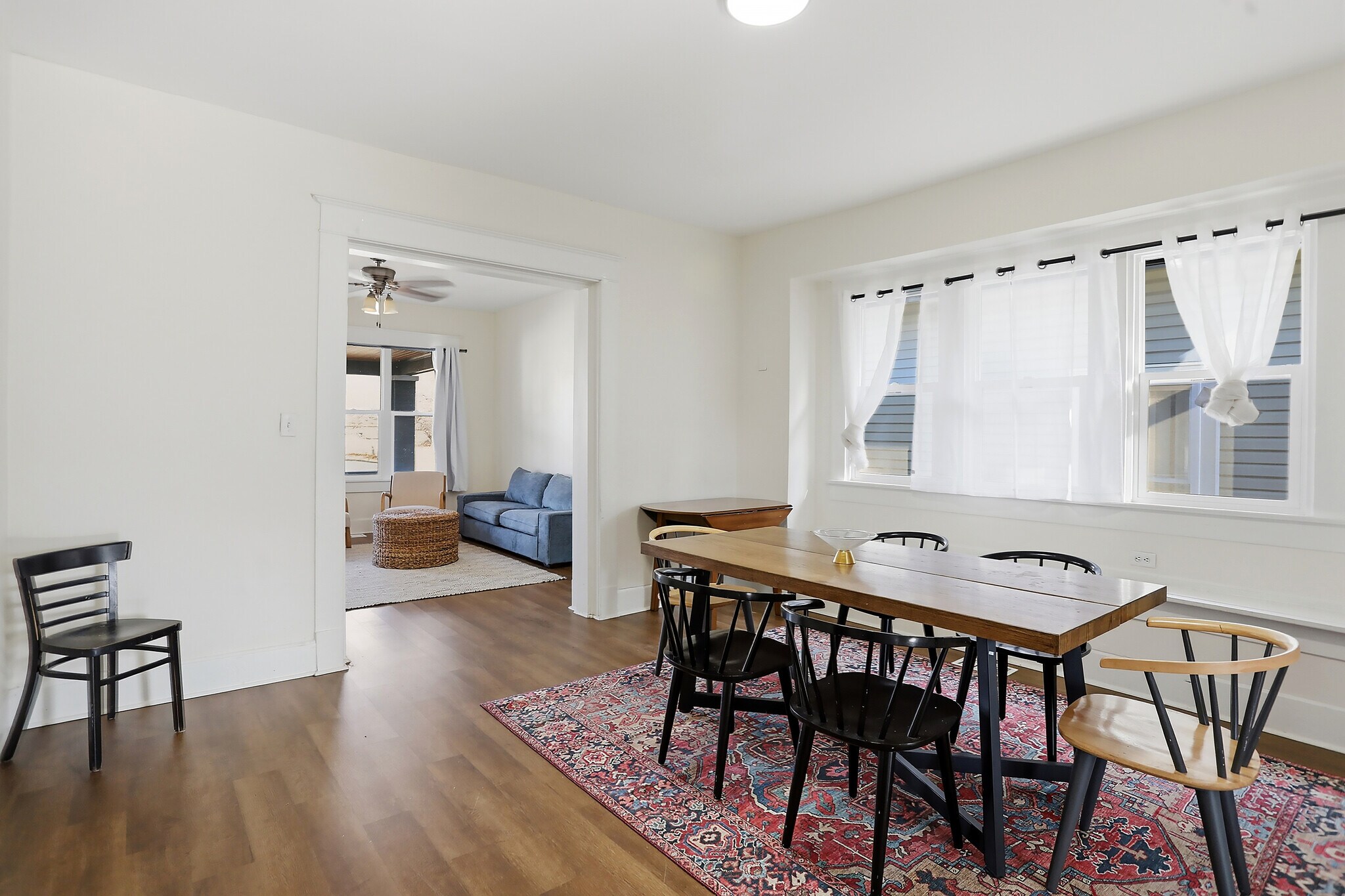 Building Photo - 941 E Raymond St