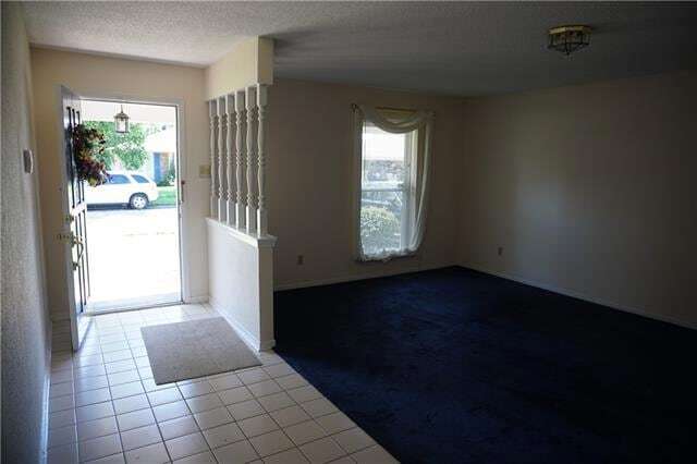 Building Photo - 4216 Loire Dr