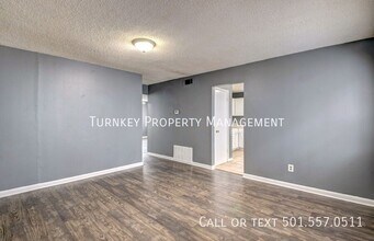 Building Photo - 7305 Kentucky Ave