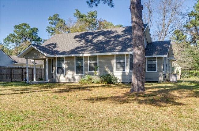 Building Photo - 236 W 31st St