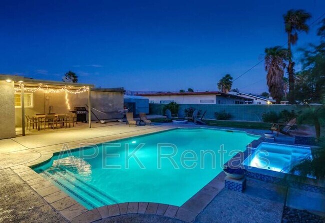 Building Photo - 2415 E Finley Rd