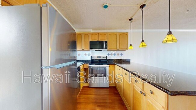 Building Photo - 1617 Ke’eaumoku St