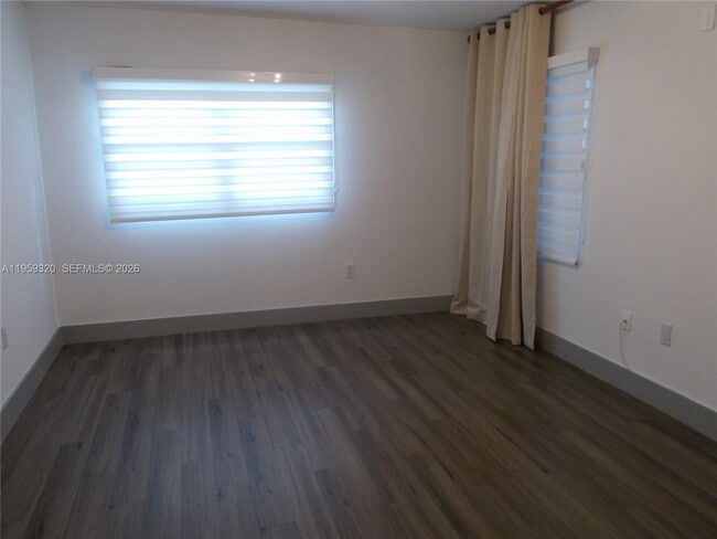 Building Photo - 701 SW 141st Ave