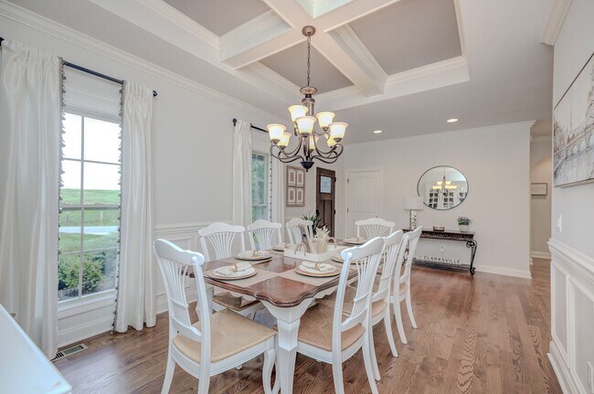 Building Photo - Fully Furnished, Short Term Rental, 1 Mont...