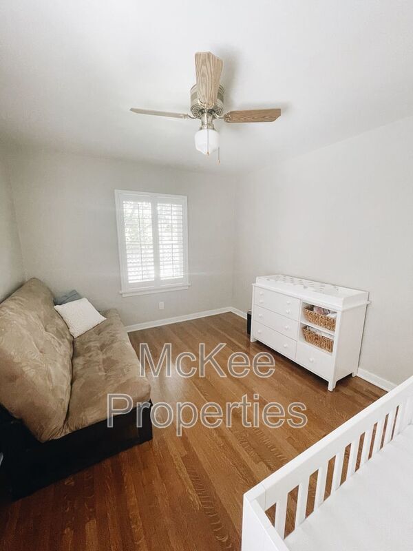 Building Photo - 277 B Ave