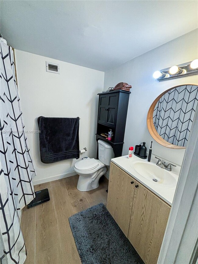 Building Photo - 2150 Sans Souci Blvd