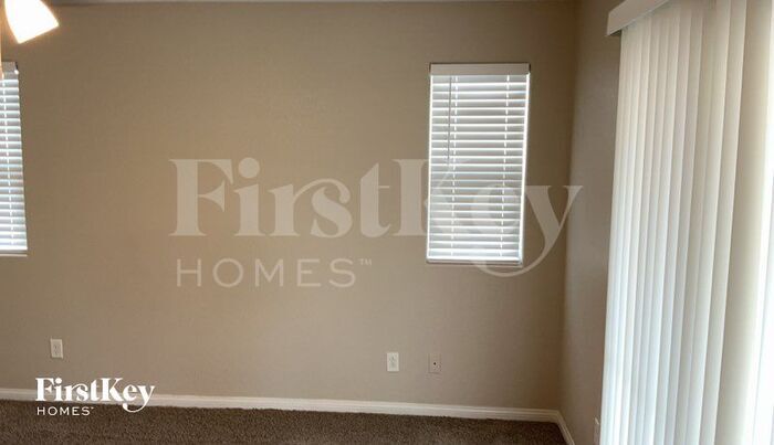 Building Photo - 6455 Haypress Ct