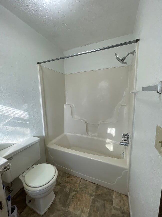 Building Photo - 1119 Market St