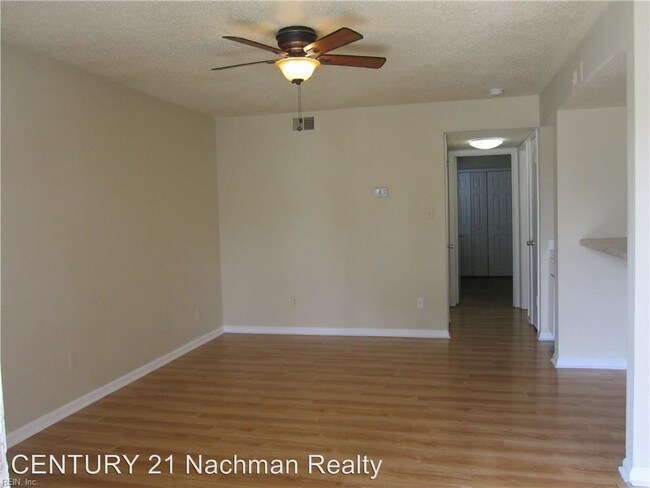 Building Photo - 2 br, 1 bath House - 3752 A Towne Point Road