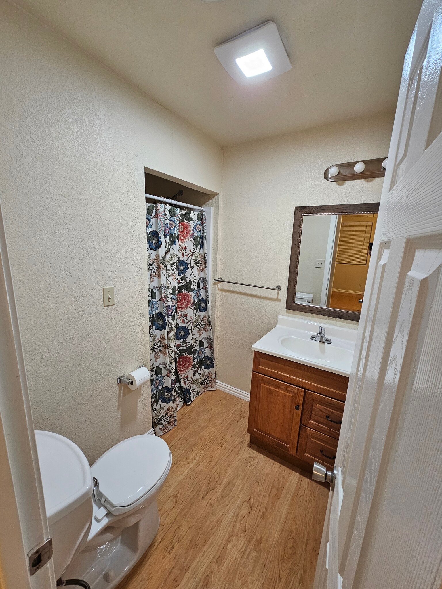 Bathroom - 305 Pulliam St