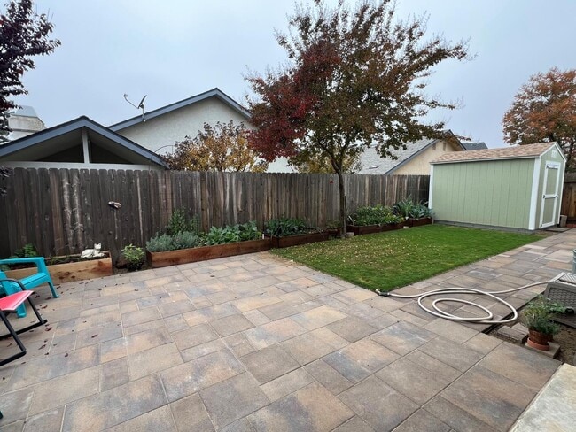 Building Photo - 1130 N Miami Ave