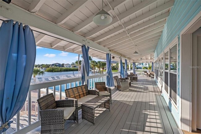 Building Photo - 5537 Sea Forest Dr