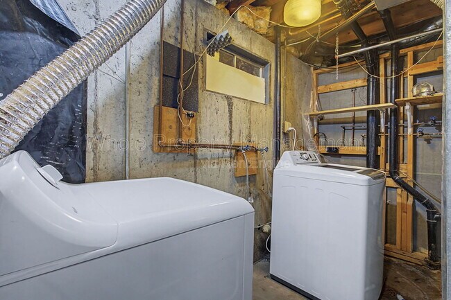 Building Photo - 4854 S Quintero Cir