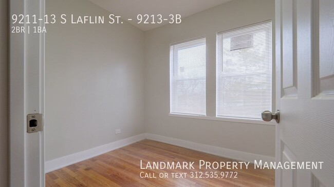 Building Photo - 9213 S Laflin Unit 3B