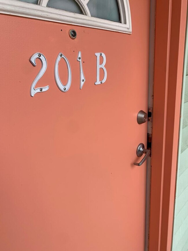 Building Photo - 2777 N Poinciana Blvd