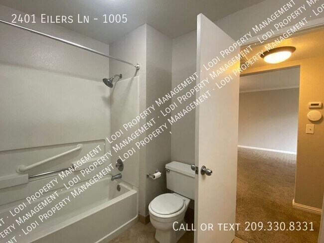 Building Photo - 2401 Eilers Ln