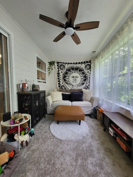 Sunroom - 72 Sutton Pl