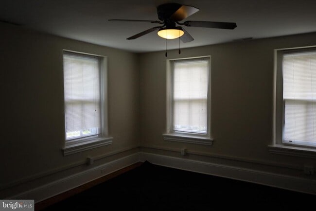 Building Photo - 3244 Skippack Pike