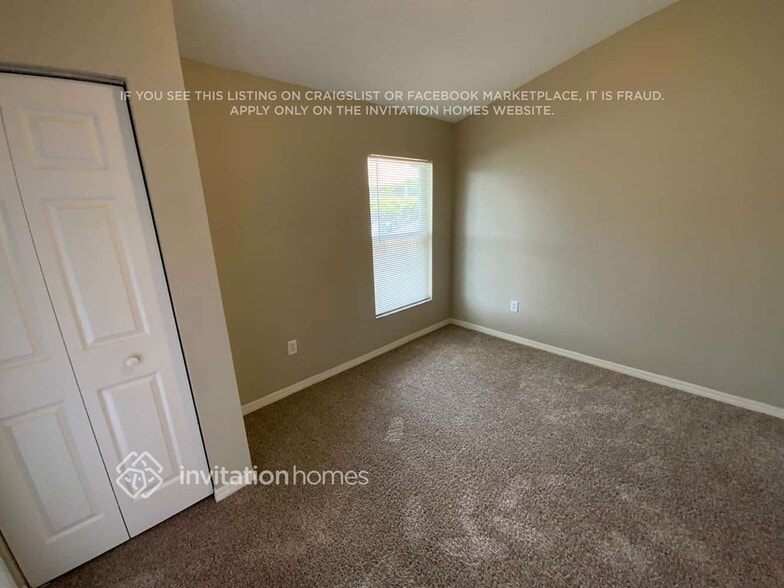 Building Photo - 4819 Balsam Dr