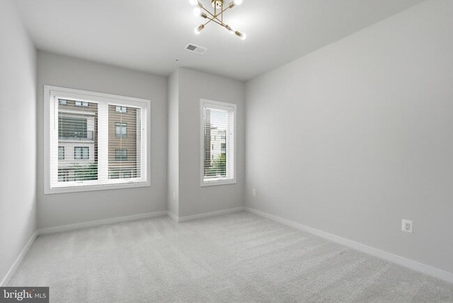 Building Photo - 43185 Mongold Square